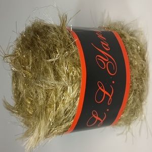 3/$15 L.L. Yarn Eyelash 1.75oz/50g 120yds/110m 96% Acrylic 4% Nylon Sage Green